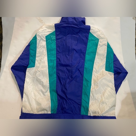 Vintage Pierre Cardin windbreaker - Picture 5 of 5